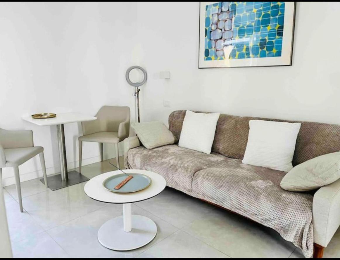 Reve Au 7E Ciel Piscine Baie De Monaco Apartment โบโซเลย ภายนอก รูปภาพ